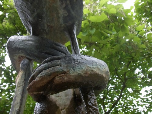 Detail einer Bronzeskulptur