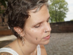 Close-up Halbseitenprofil einer Frau